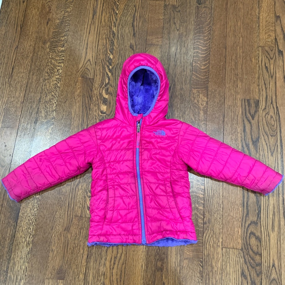 Reversible winter North face jacket 3t pink